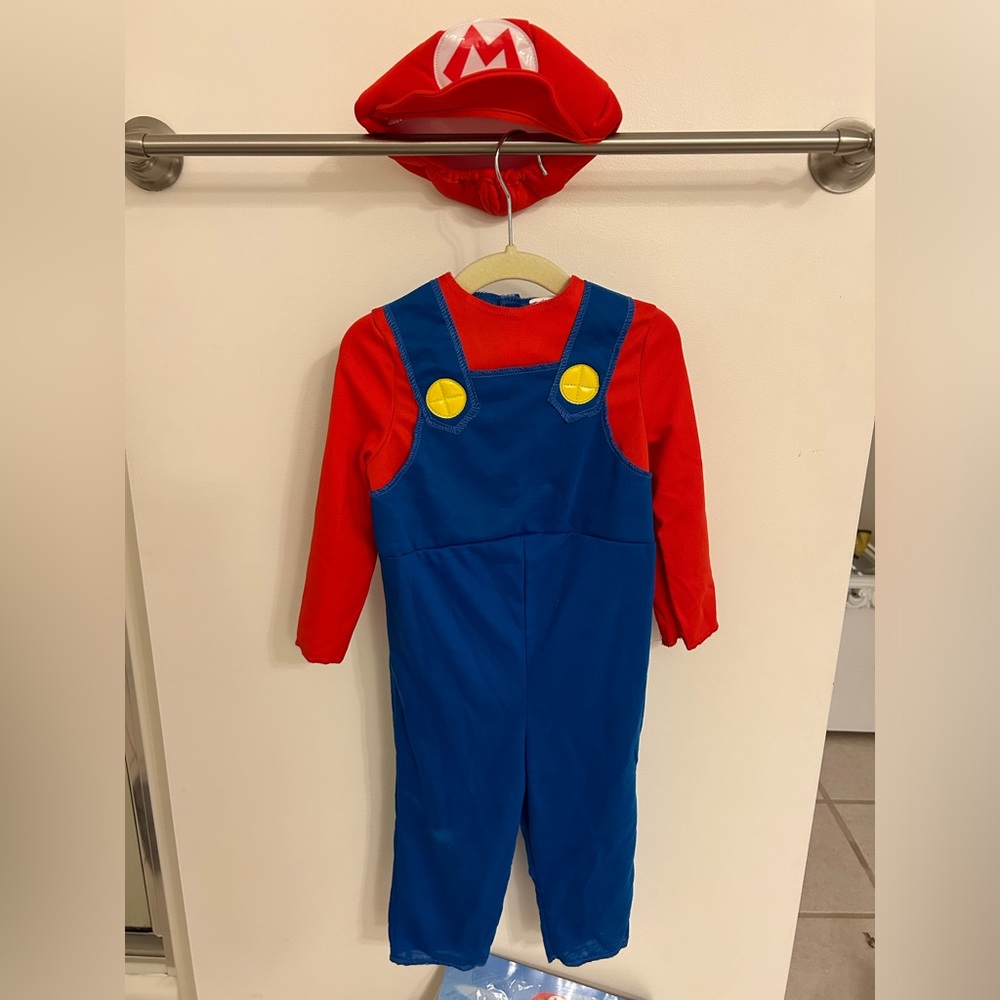 Mario costume 2t